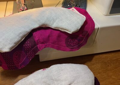 inneres Augenkissen, bereits gefüllt mit getrocknetem Lavendel und Buchweizen